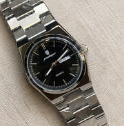 Poedagar Luxury Integrated Bracelet Day-Date Quartz Men's Watch